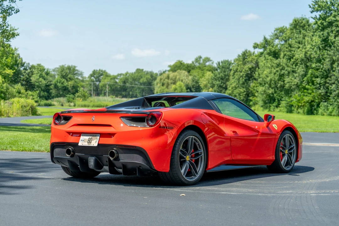 2016 Ferrari 488 Spider - Image 14 of 31