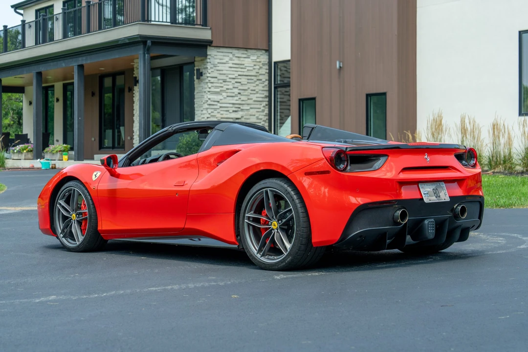 2016 Ferrari 488 Spider - Image 8 of 31