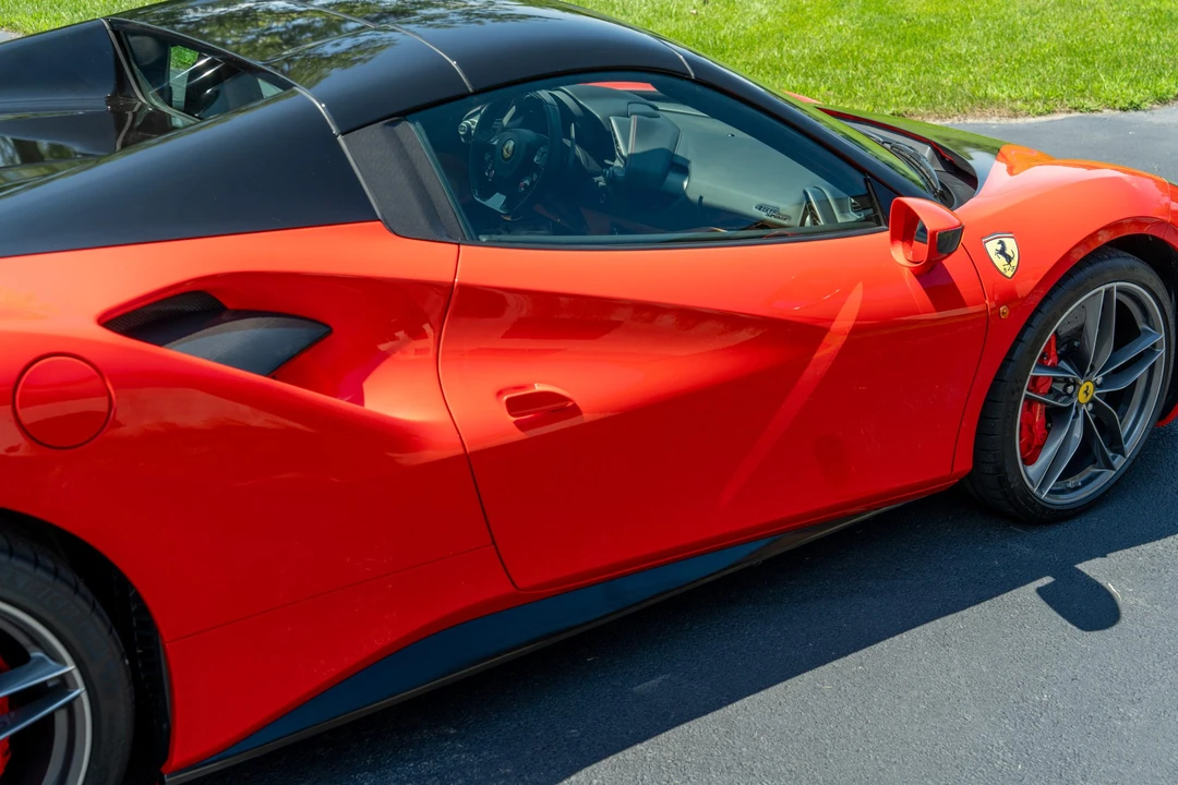 2016 Ferrari 488 Spider - Image 30 of 31