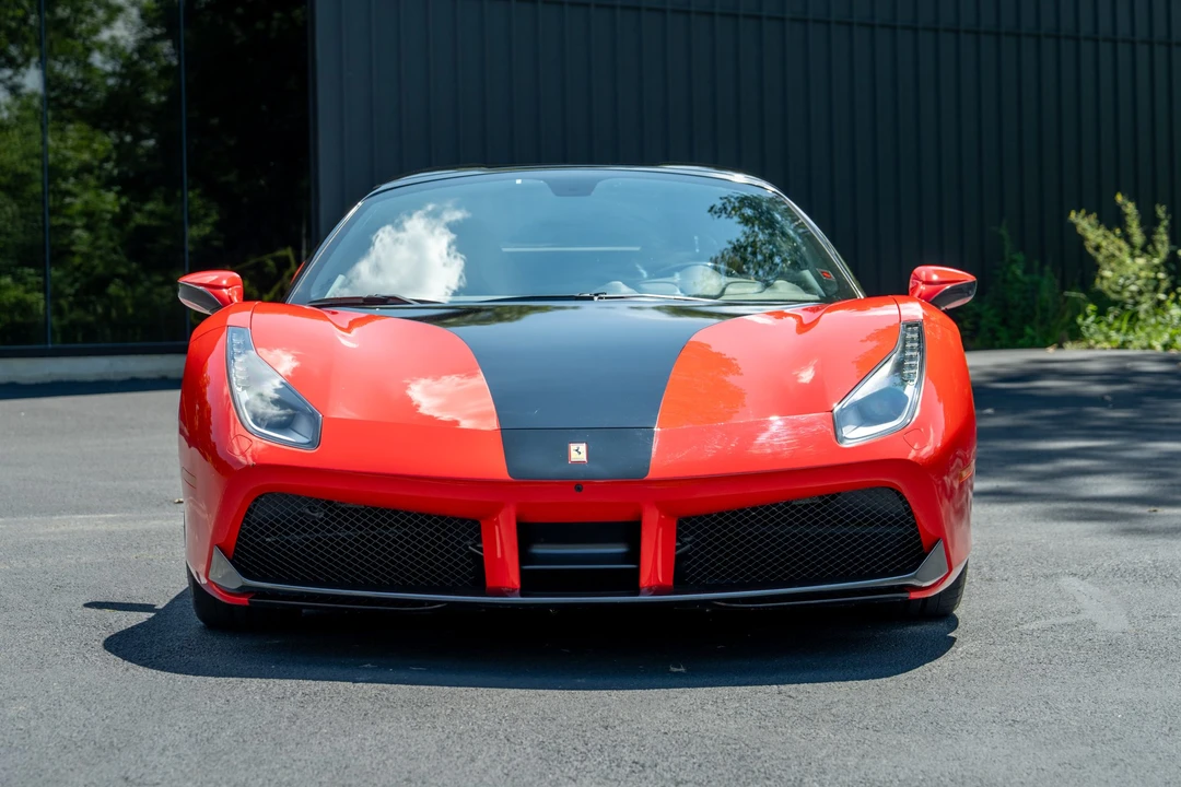 2016 Ferrari 488 Spider - Image 11 of 31