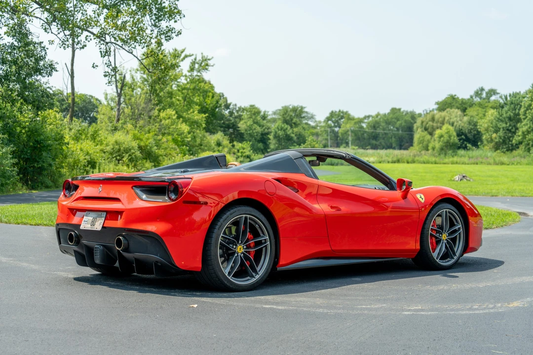 2016 Ferrari 488 Spider - Image 6 of 31
