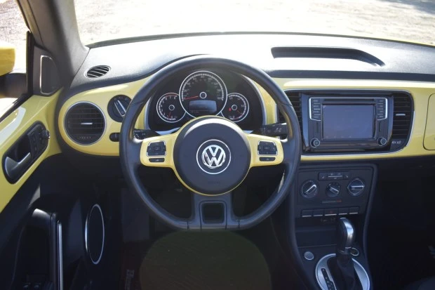 2016 Volkswagen A5 Beetle - Image 5 of 7