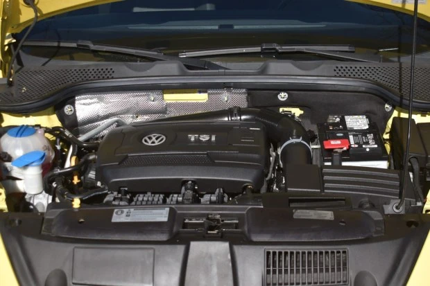 2016 Volkswagen A5 Beetle - Image 6 of 7
