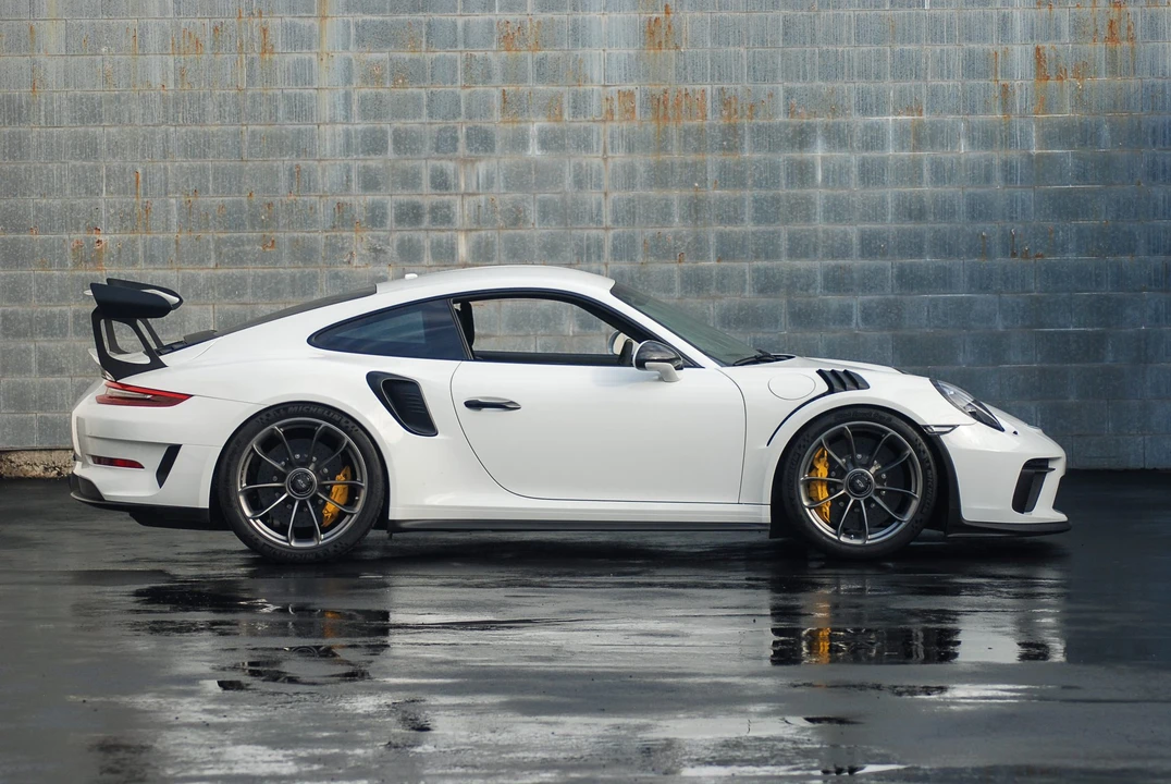 2019 Porsche 991 GT3 RS - Image 5 of 31