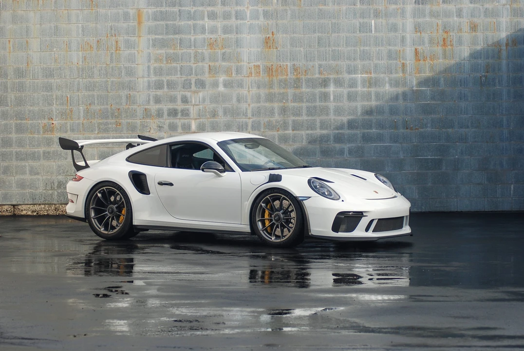 2019 Porsche 991 GT3 RS - Image 4 of 31