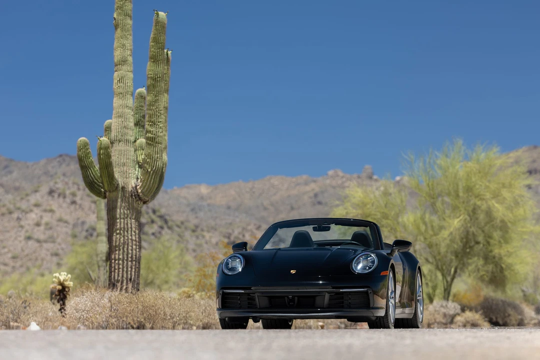 2020 Porsche 992 Carrera 4S - Image 7 of 31