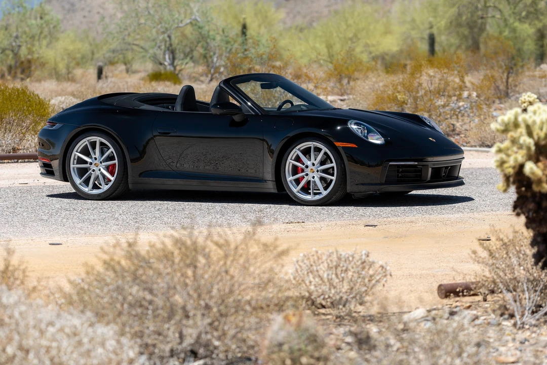 2020 Porsche 992 Carrera 4S - Image 21 of 31