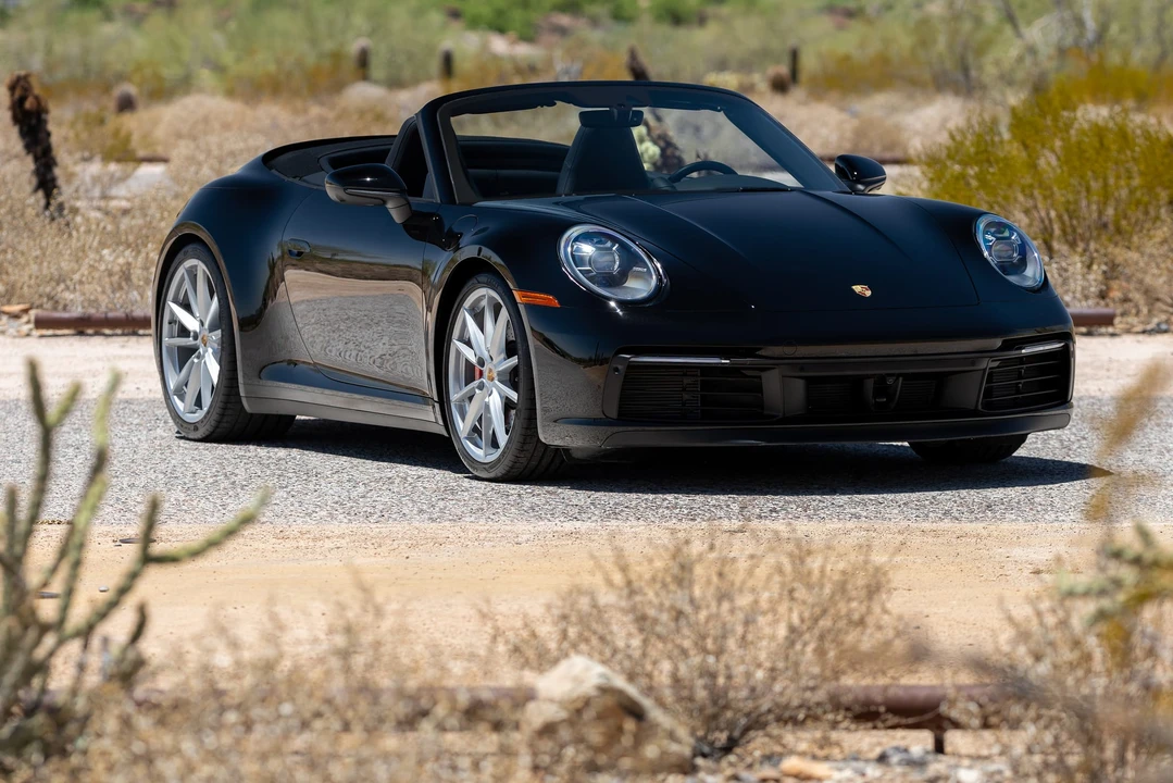 2020 Porsche 992 Carrera 4S - Image 14 of 31