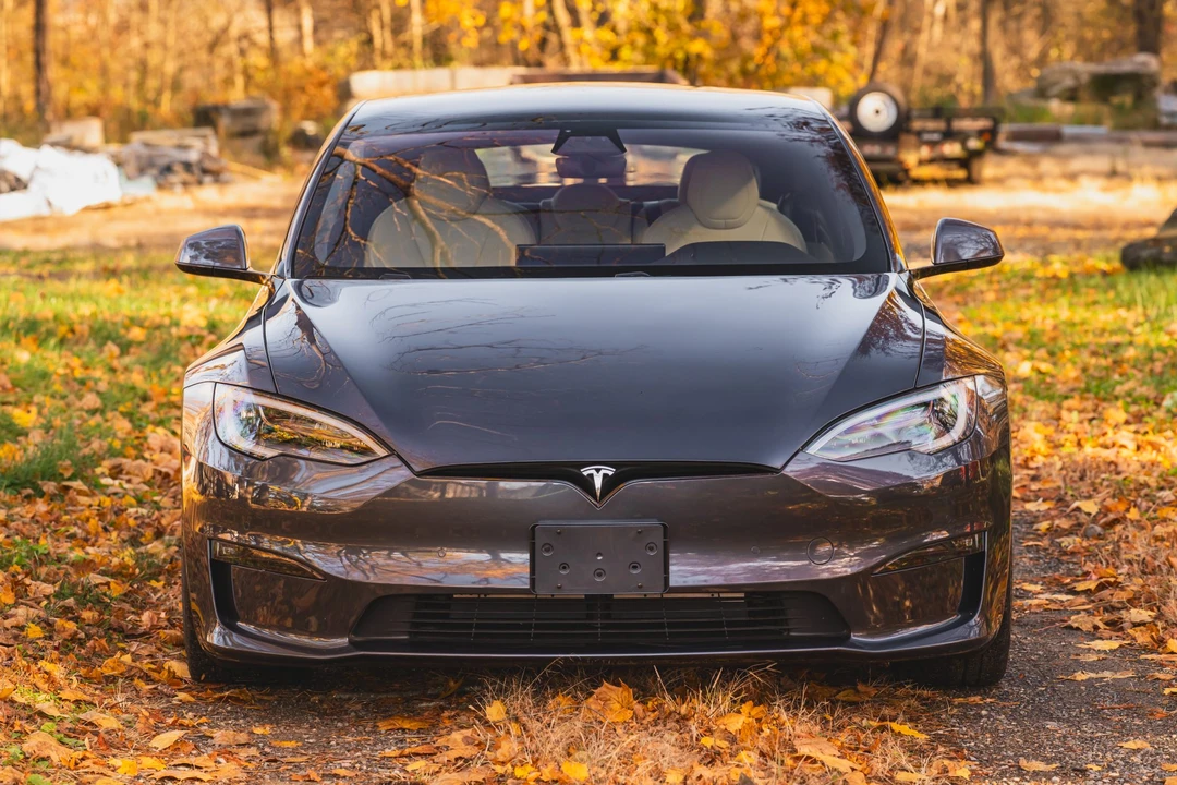 2021 Tesla Model S Plaid - Image 6 of 31