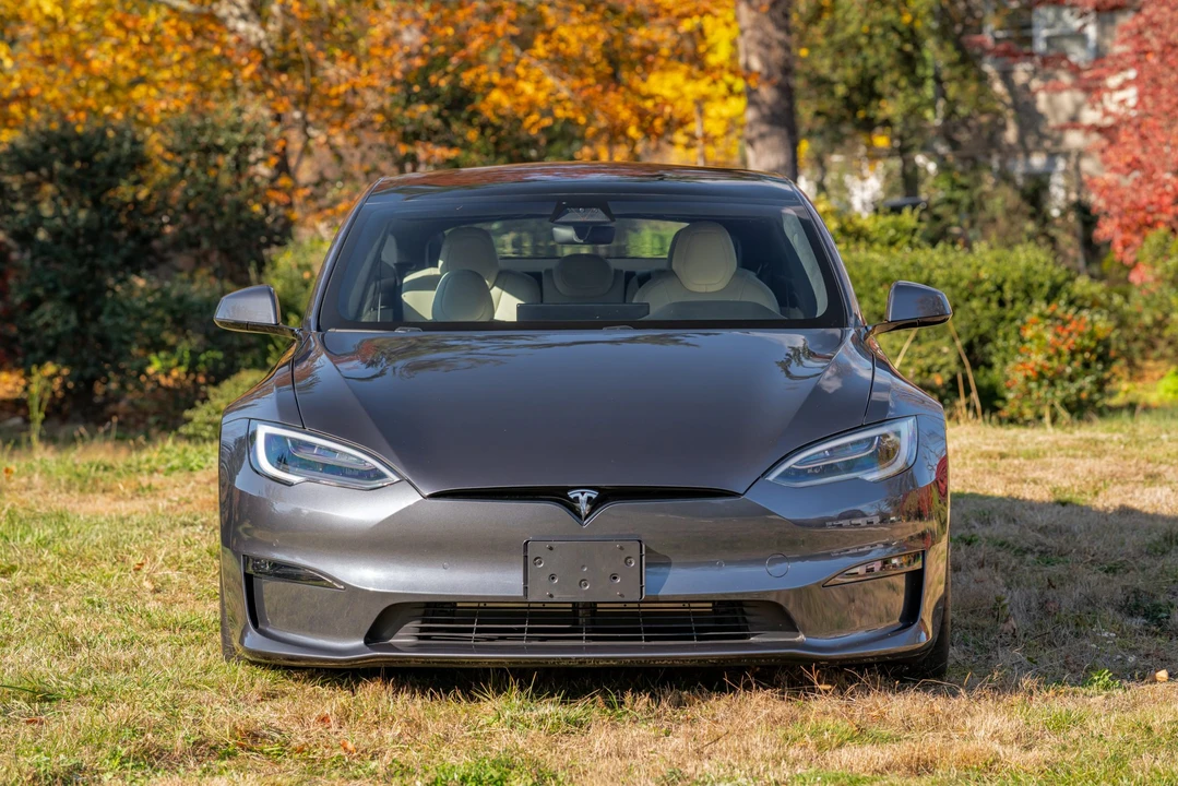 2021 Tesla Model S Plaid - Image 7 of 31