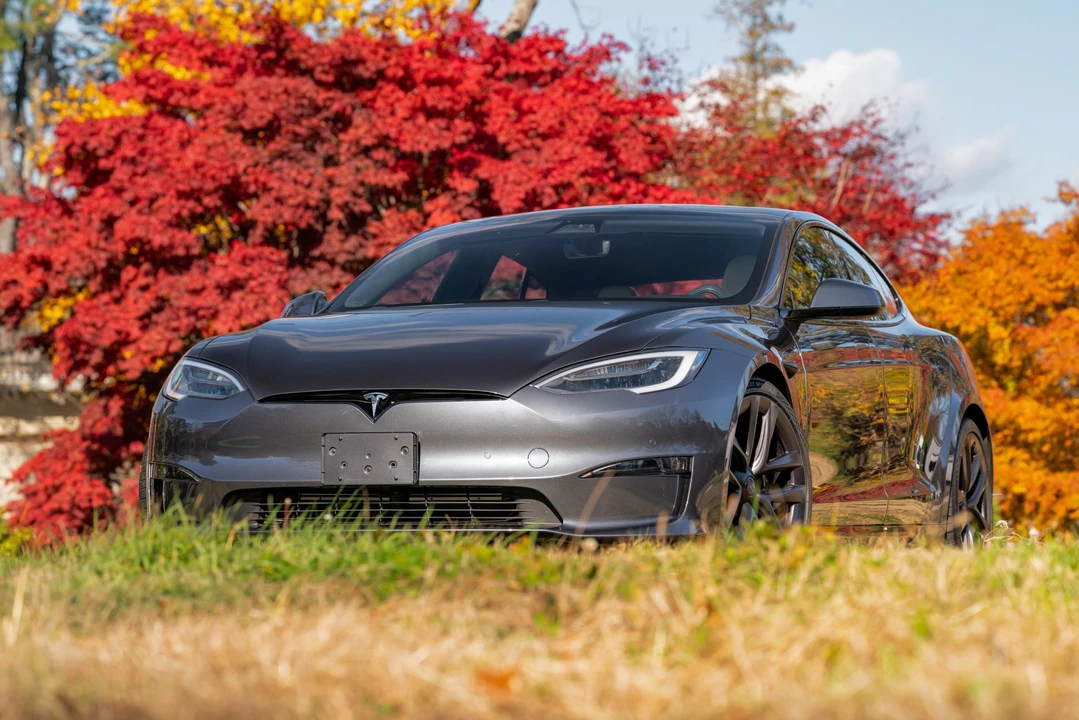 2021 Tesla Model S Plaid - Image 14 of 31