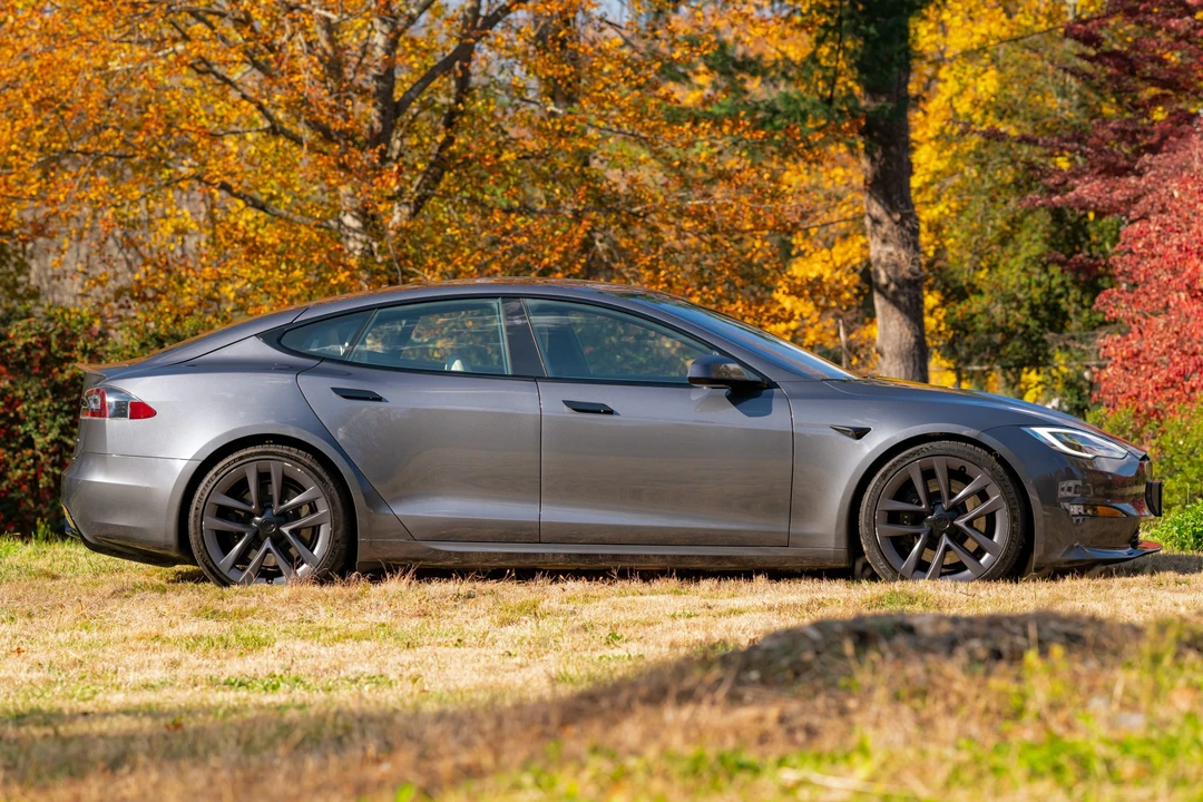 2021 Tesla Model S Plaid - Image 23 of 31
