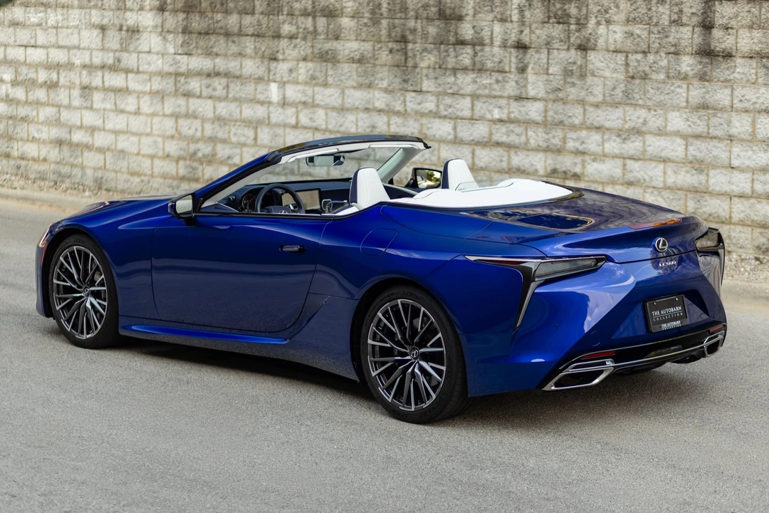 2024 Lexus LC - Image 6 of 31