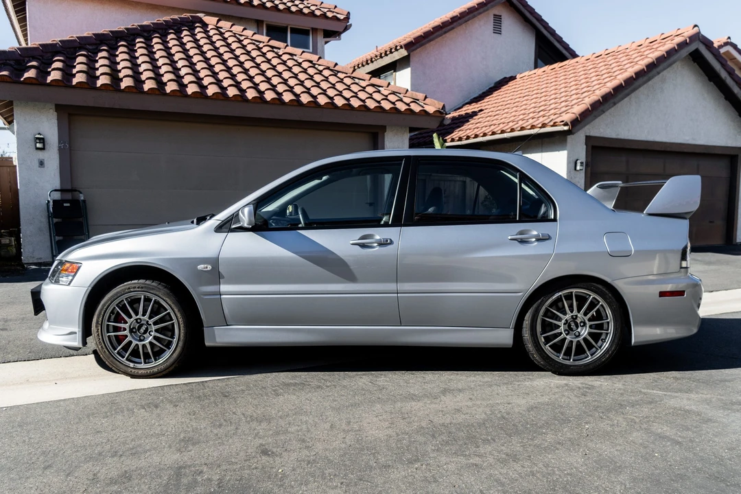 2006 Mitsubishi Lancer Evolution IX 8th Gen - Image 4 of 31