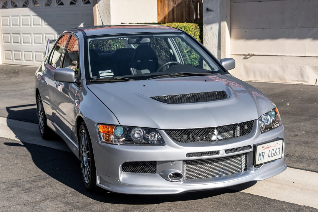 2006 Mitsubishi Lancer Evolution IX 8th Gen - Image 2 of 31