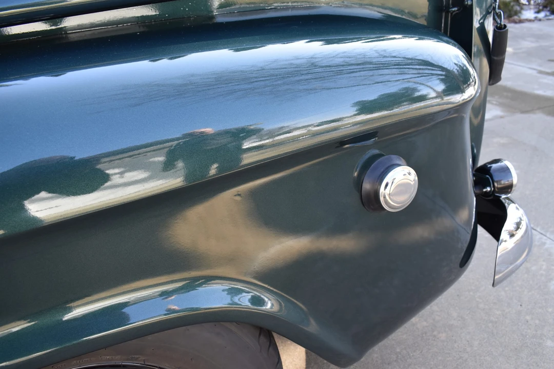 1955 Chevrolet Task Force - Image 24 of 31