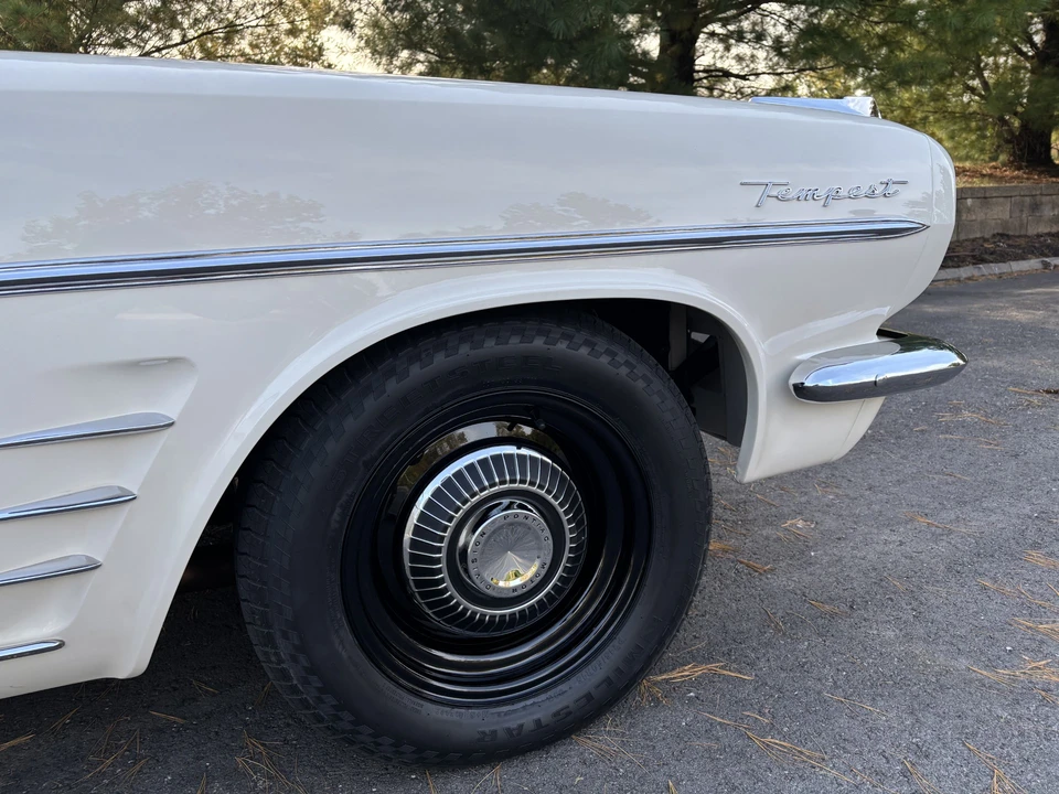 1963 Pontiac Tempest - Image 23 of 31