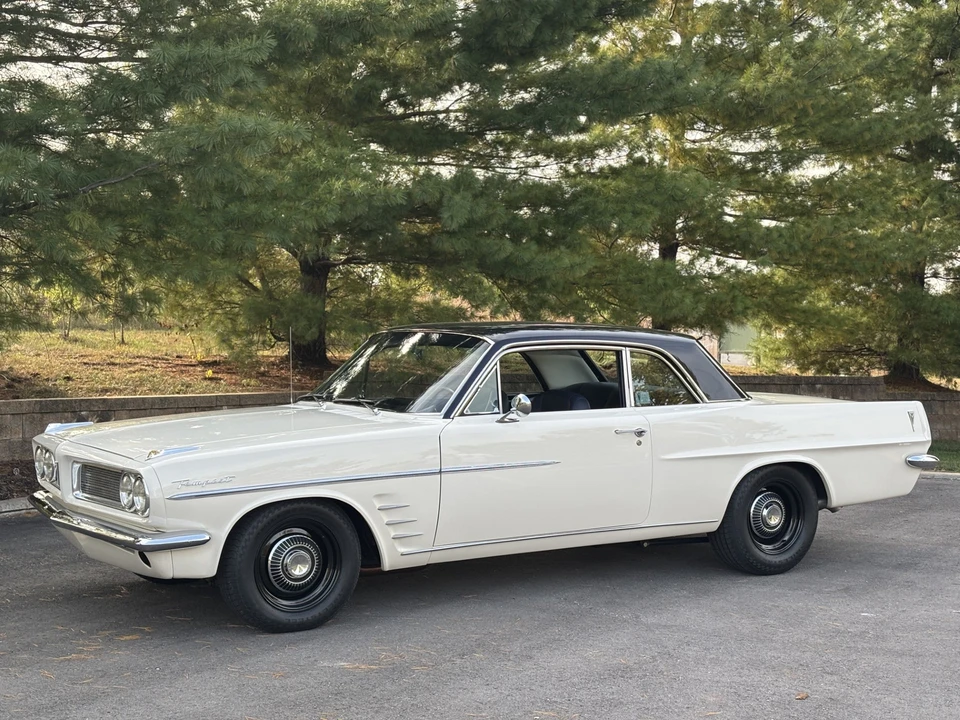 1963 Pontiac Tempest - Image 4 of 31