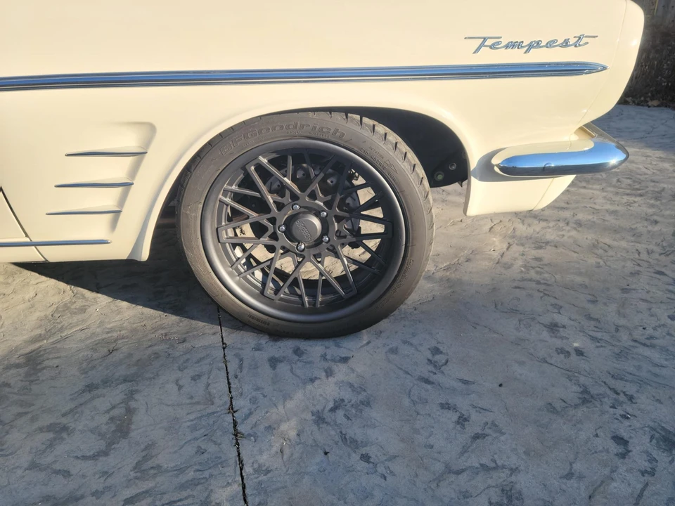 1963 Pontiac Tempest - Image 16 of 31