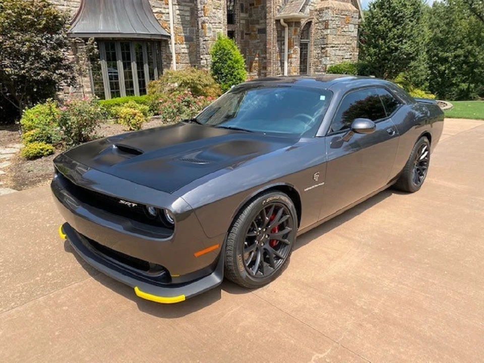 2015 Dodge Challenger SRT Hellcat 3rd Gen - Image 2 of 31