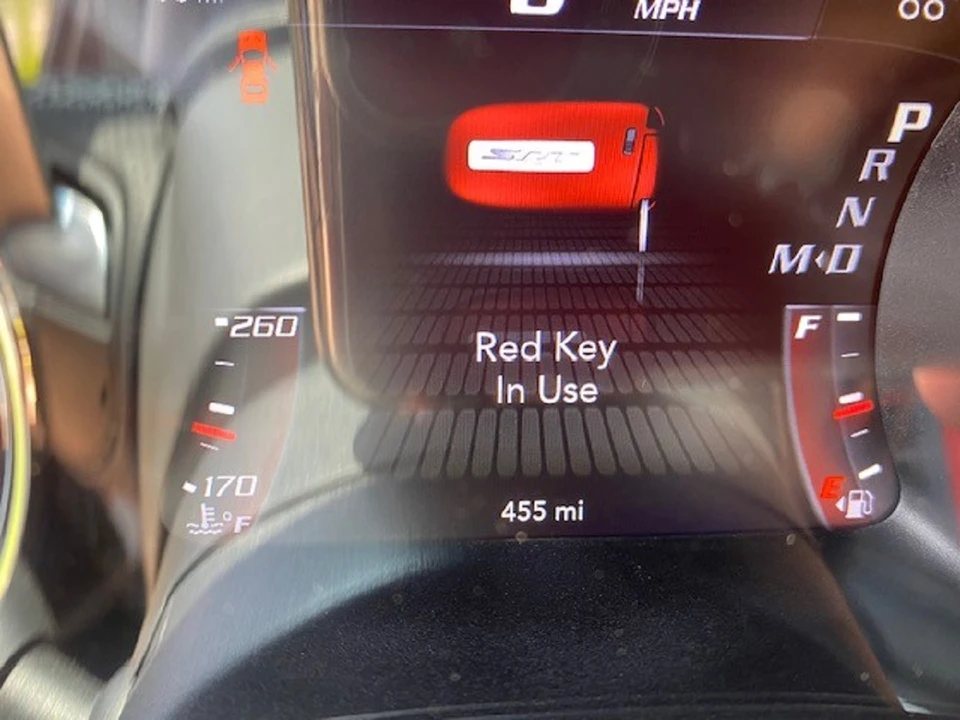 2015 Dodge Challenger SRT Hellcat 3rd Gen - Image 22 of 31