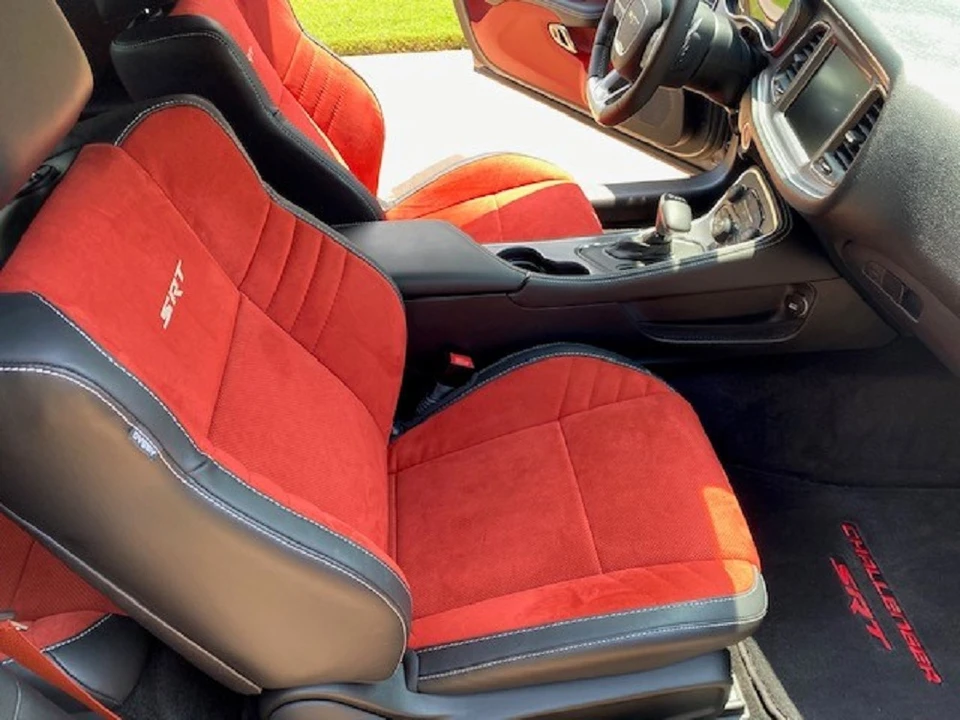 2015 Dodge Challenger SRT Hellcat 3rd Gen - Image 19 of 31