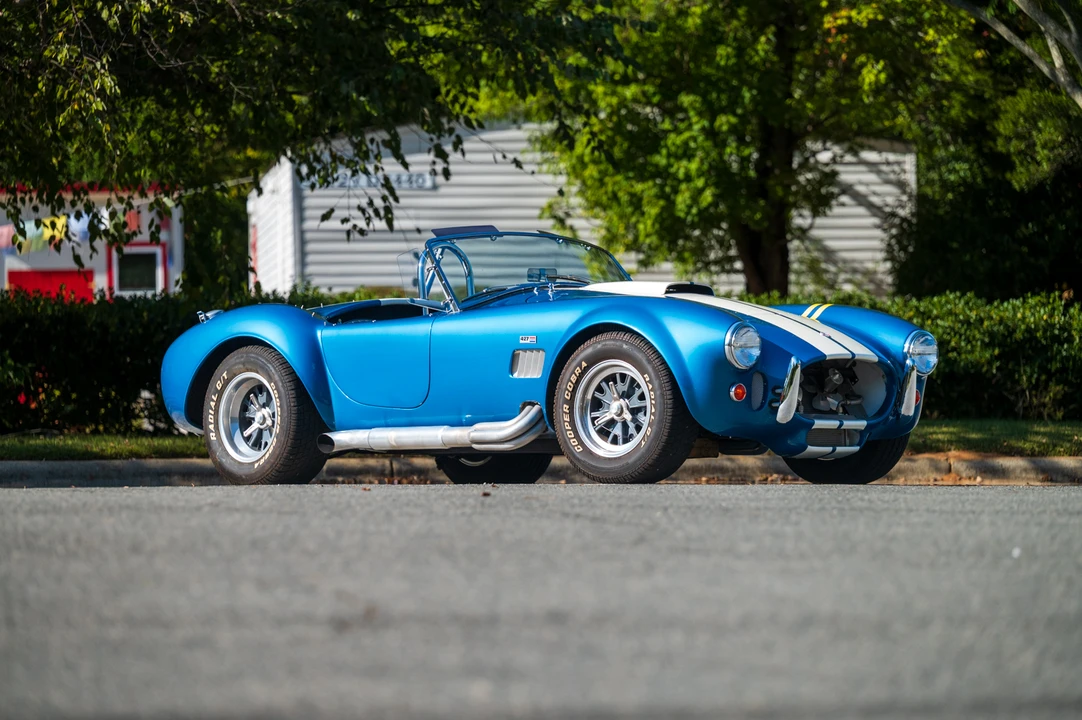 Shelby Cobra Replica - Image 16 of 31