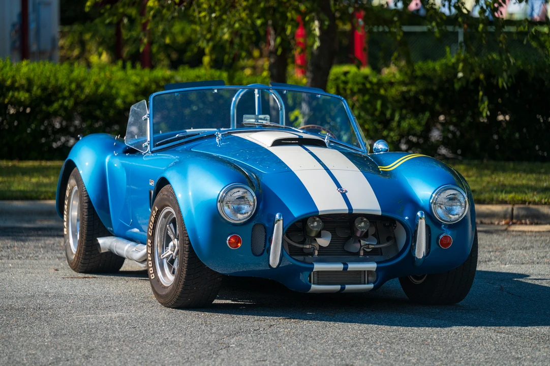 Shelby Cobra Replica - Image 20 of 31