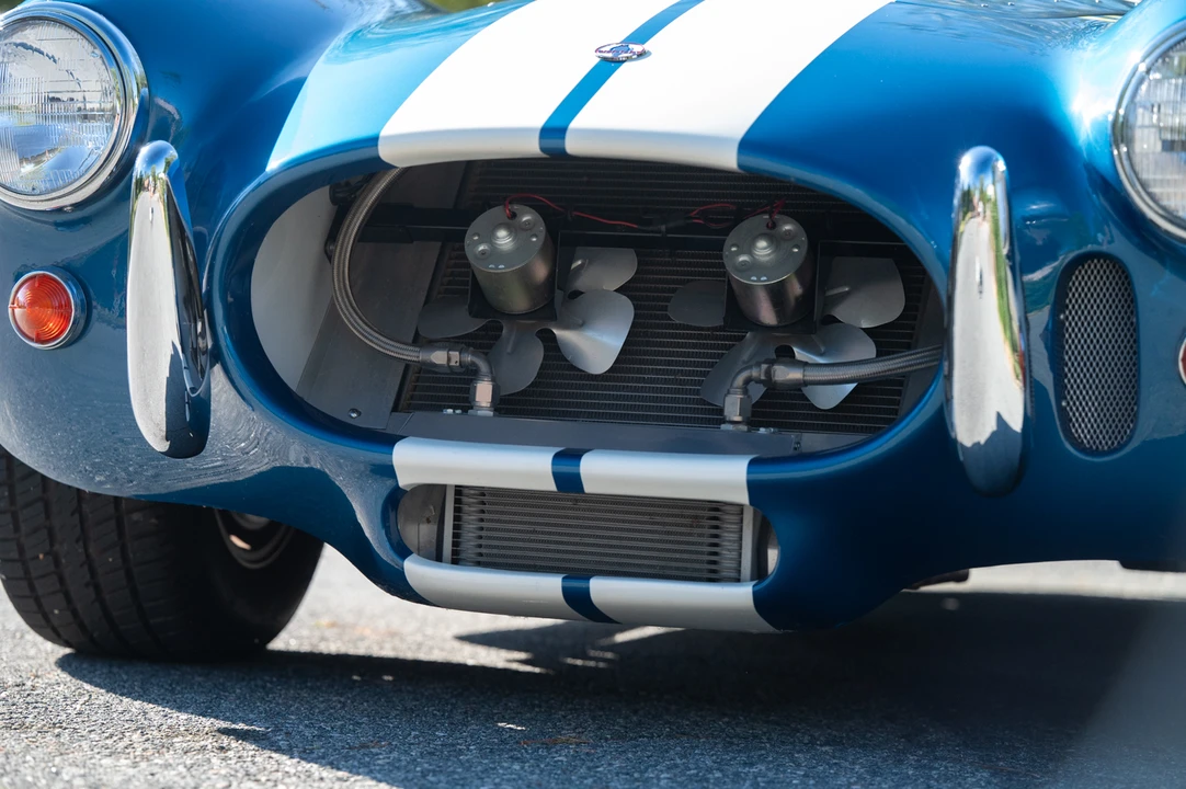 Shelby Cobra Replica - Image 23 of 31