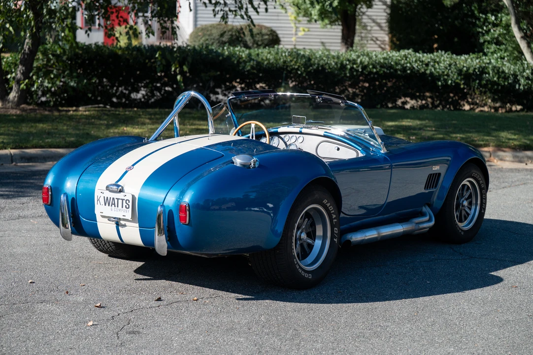 Shelby Cobra Replica - Image 12 of 31