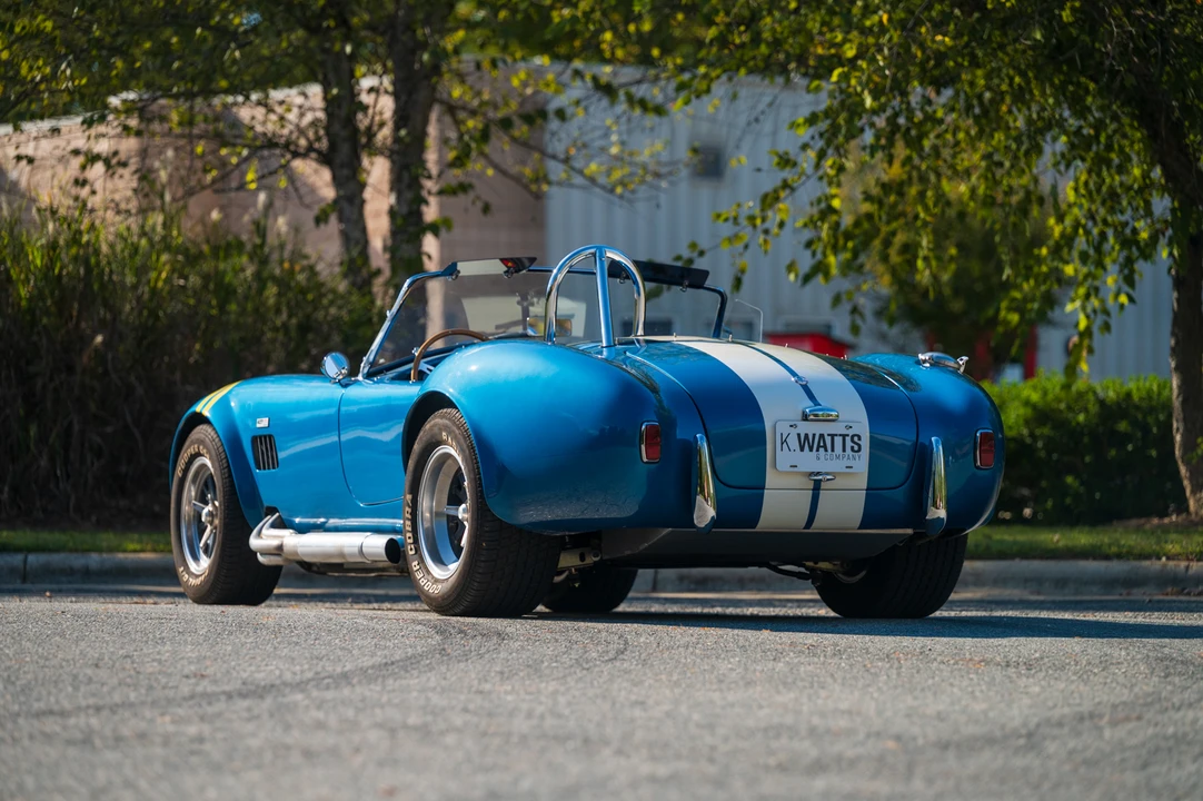 Shelby Cobra Replica - Image 7 of 31