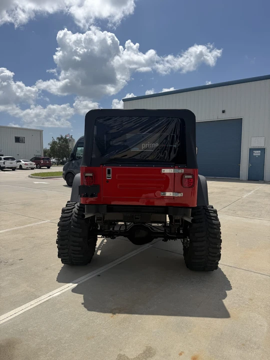 1987 Jeep YJ Wrangler - Image 5 of 31