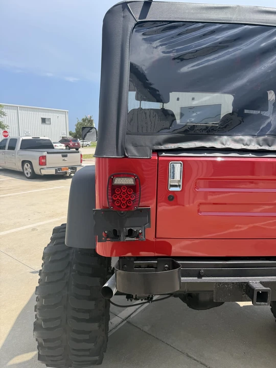 1987 Jeep YJ Wrangler - Image 29 of 31