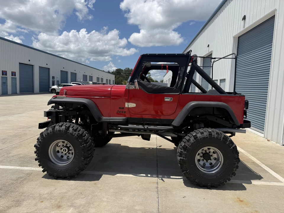 1987 Jeep YJ Wrangler - Image 11 of 31