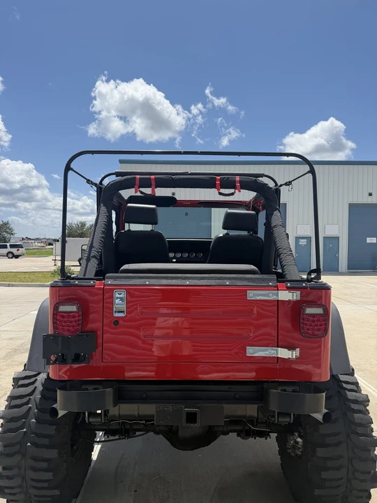 1987 Jeep YJ Wrangler - Image 13 of 31