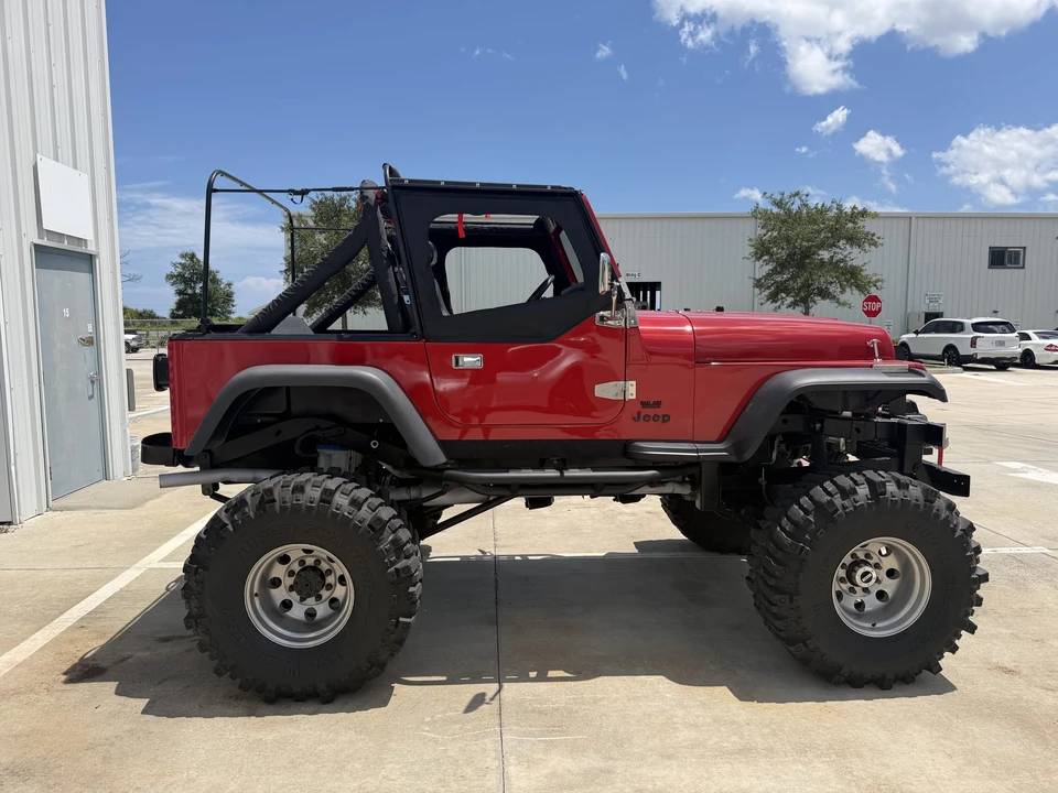 1987 Jeep YJ Wrangler - Image 15 of 31