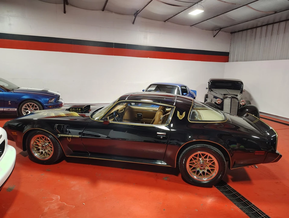 1979 Pontiac Firebird Trans Am 2nd Gen - Image 27 of 31