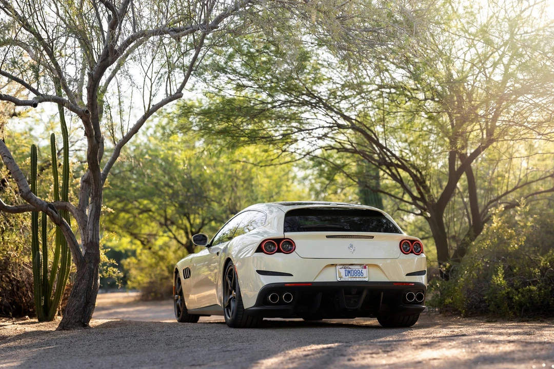 2020 Ferrari GTC4Lusso T - Image 9 of 31