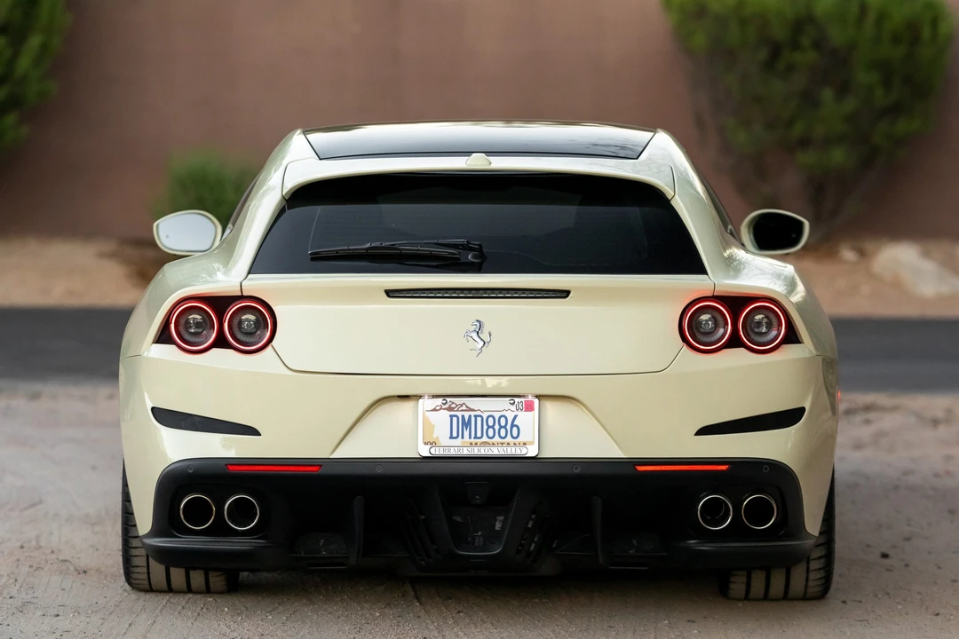 2020 Ferrari GTC4Lusso T - Image 19 of 31