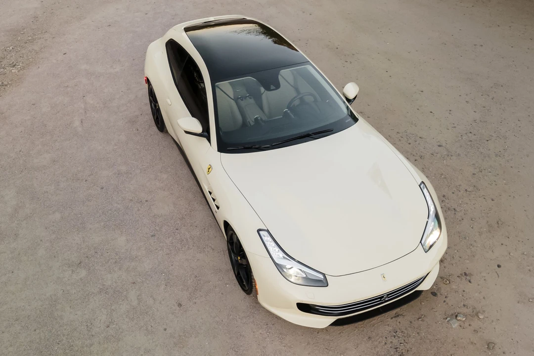 2020 Ferrari GTC4Lusso T - Image 30 of 31