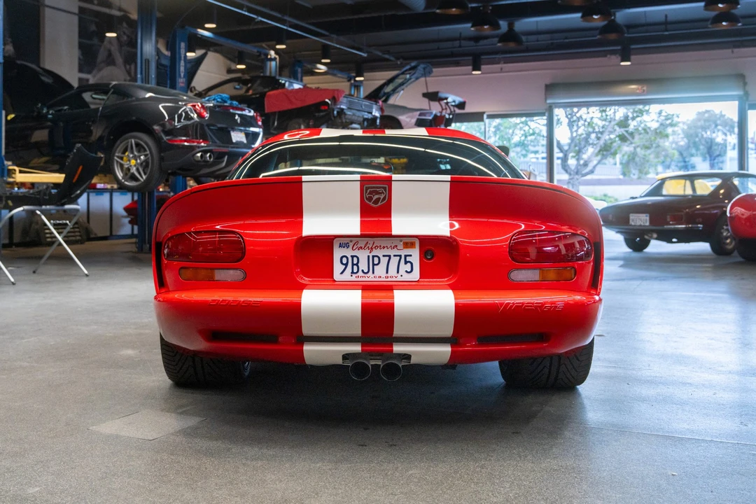 2002 Dodge Viper GTS 2nd Gen - Image 7 of 31