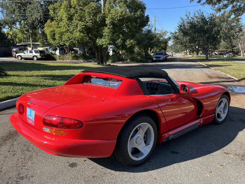 1993 Dodge Viper 1st Gen - Image 25 of 31