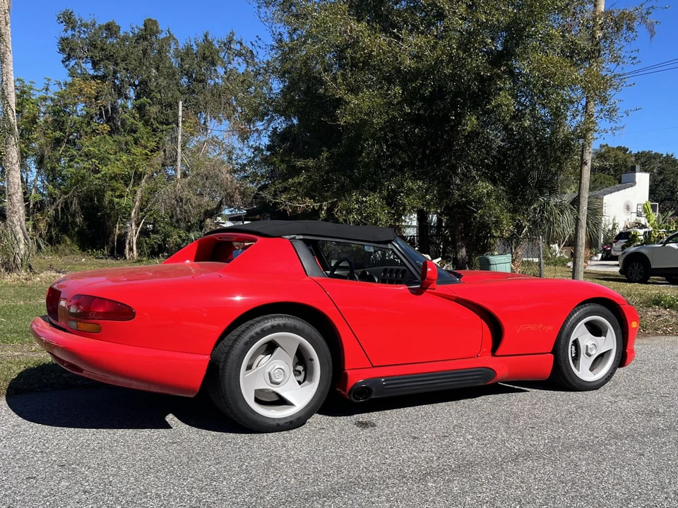 1993 Dodge Viper 1st Gen - Image 27 of 31