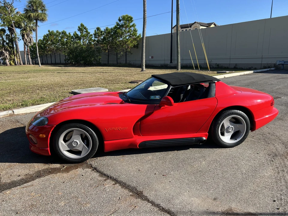 1993 Dodge Viper 1st Gen - Image 15 of 31