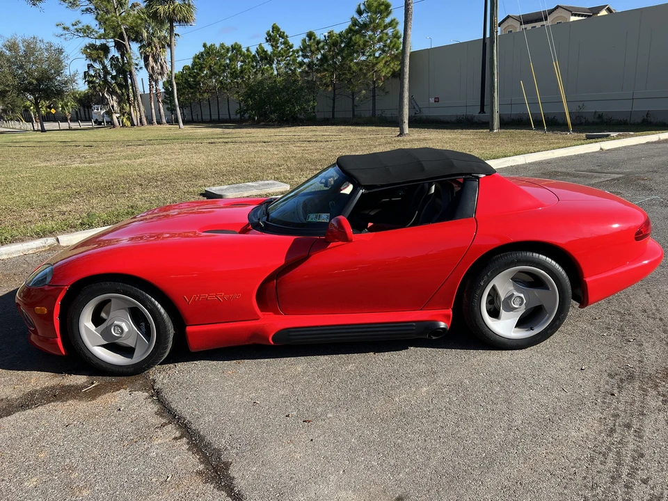 1993 Dodge Viper 1st Gen - Image 16 of 31