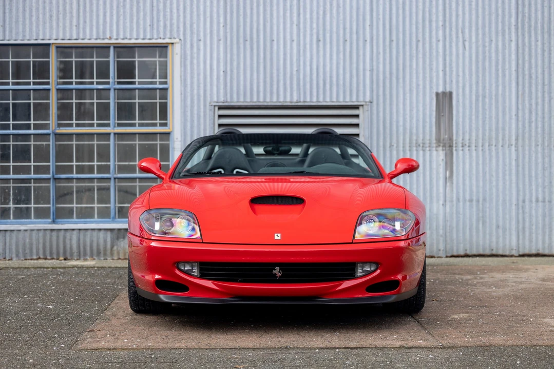 2001 Ferrari 550 Barchetta Pininfarina - Image 4 of 31