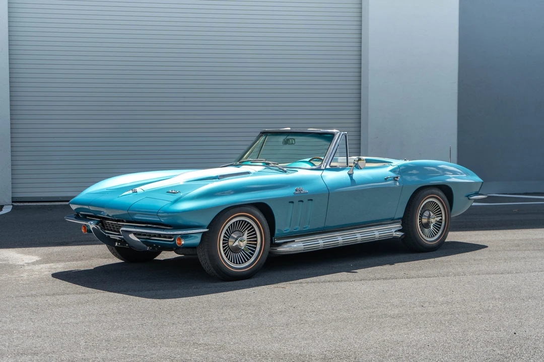 1966 Chevrolet Corvette C2 - Image 13 of 31
