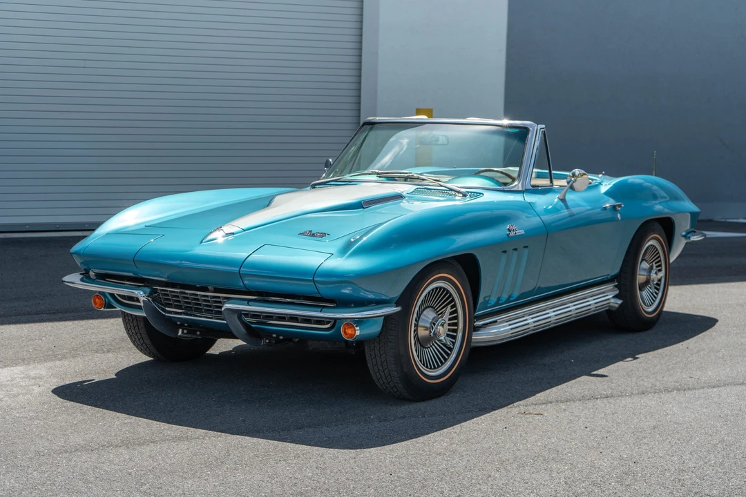 1966 Chevrolet Corvette C2 - Image 15 of 31