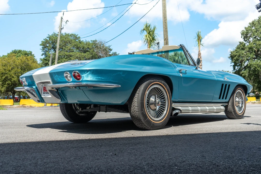 1966 Chevrolet Corvette C2 - Image 24 of 31