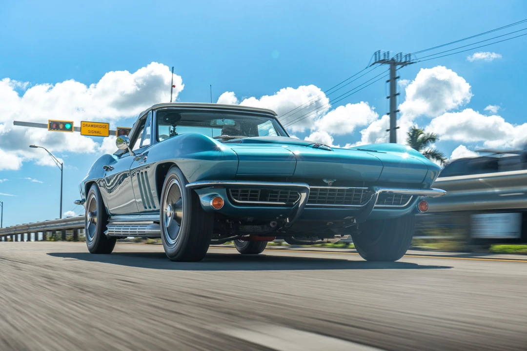 1966 Chevrolet Corvette C2 - Image 11 of 31
